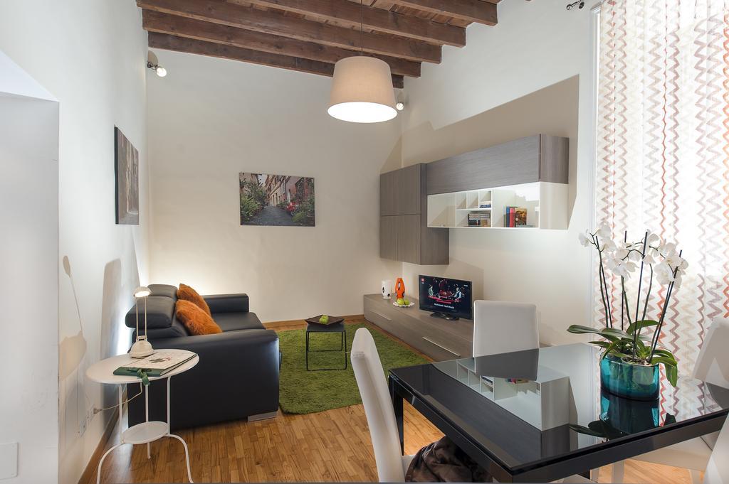 Fl Apartments Charming Flat In The Heart Of Trastevere Рим Экстерьер фото